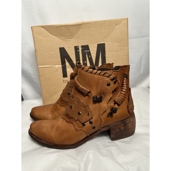 Naughty Monkey Women's Size 8 Western Ankle Boots Brown Leather Studded Boho - Picture 1 of 8